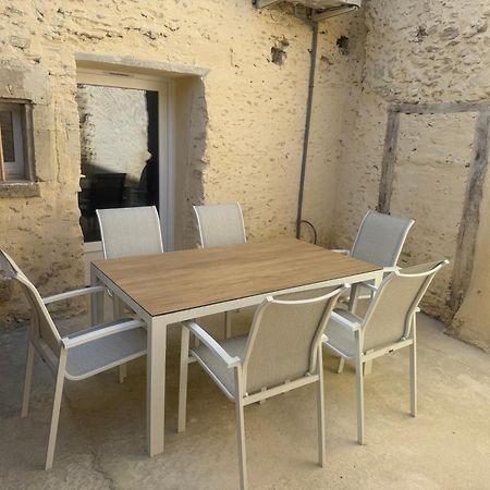 Le Controis-en-Sologne Appartement En Plein Coeur De Contres מראה חיצוני תמונה